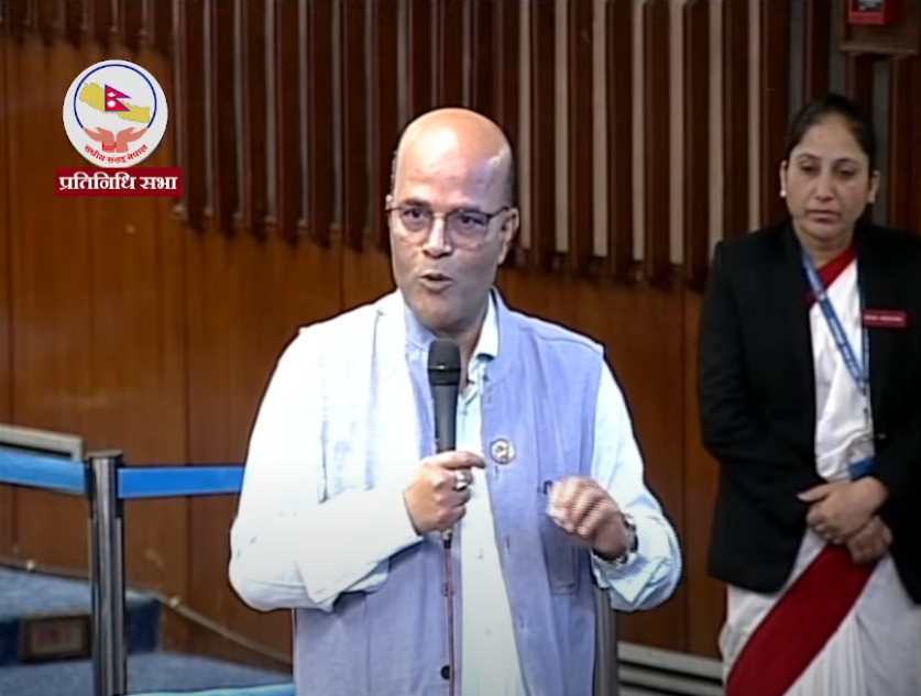 रास्वपा उम्मेदवार अमरेश सिंहले मतदान गर्ने बुथमा झडप
